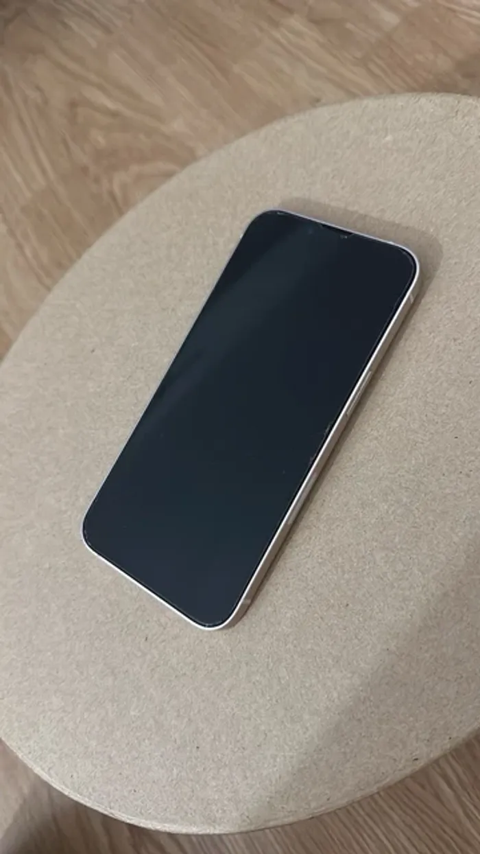 Téléphone - photo numéro 4