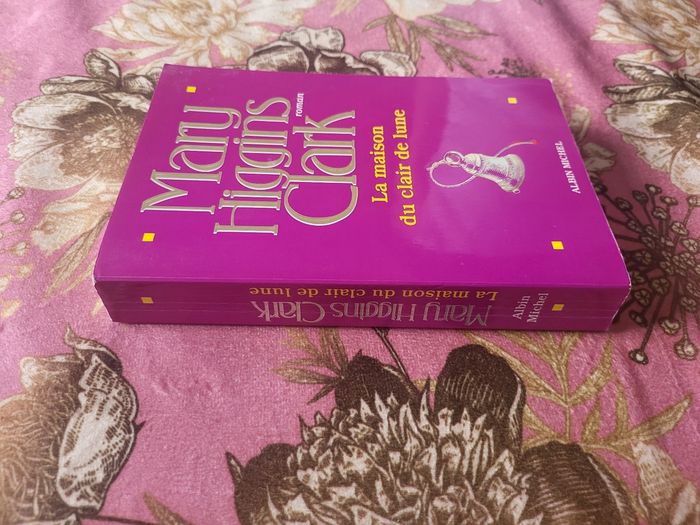 Livre 📖   la maison du clair de lune 🌙 - photo numéro 2