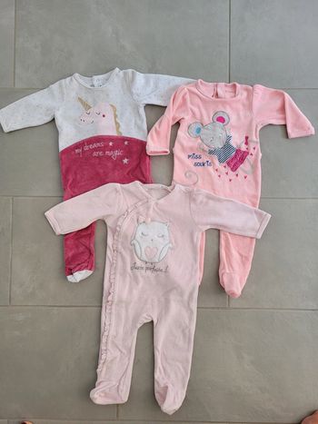 Lot pyjamas velour 9 mois