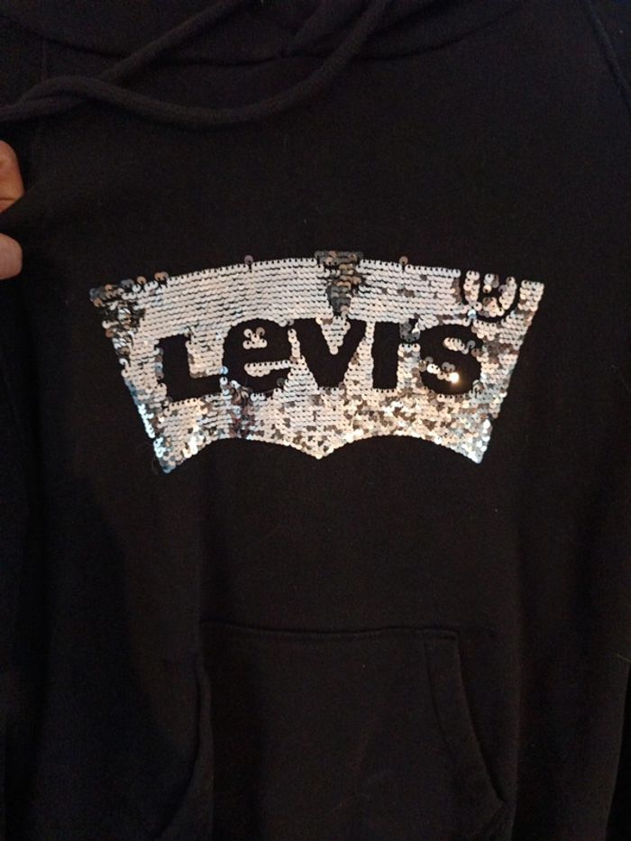 Sweat a capuche - photo numéro 2