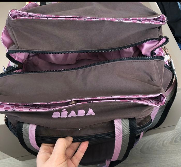 Sac à langer Béaba grand et pratique - photo numéro 2