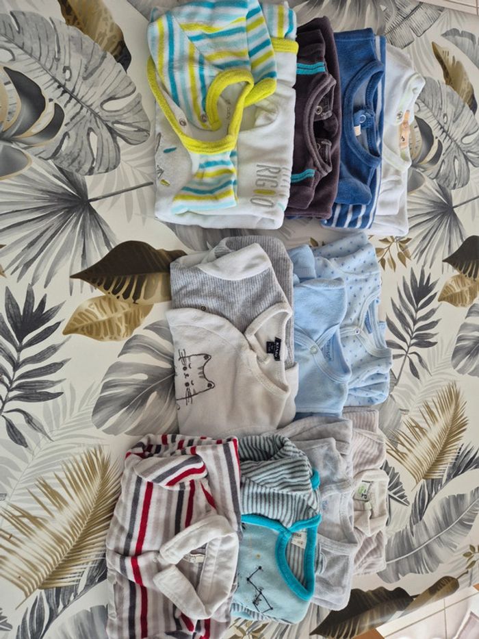Lot de 11 pyjama chaud 1 mois