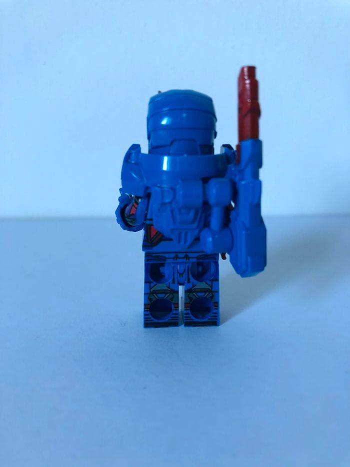 Figurine type lego Gun machine. Marvel - photo numéro 4