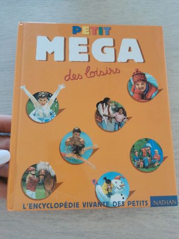Livre encyclopédie petit Méga des loisirs