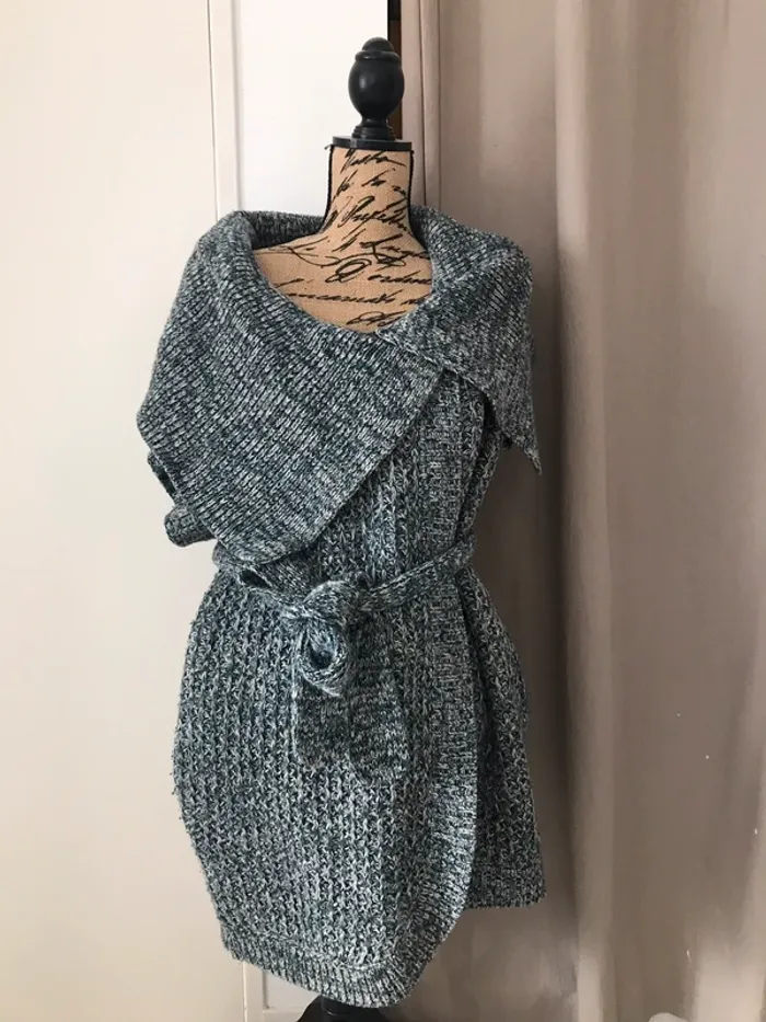 Gilet hiver laine sans manches avec ceinture