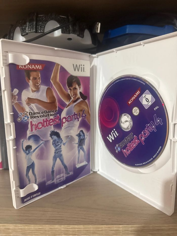 Dance hottest party 4 jeu Wii - photo numéro 2