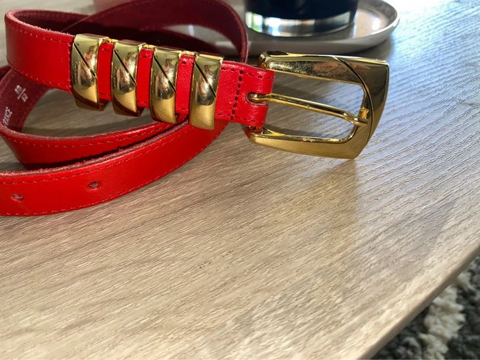 Ceinture en cuir rouge - photo numéro 2