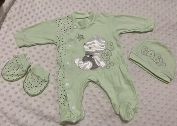 Grenouillere nouveau né