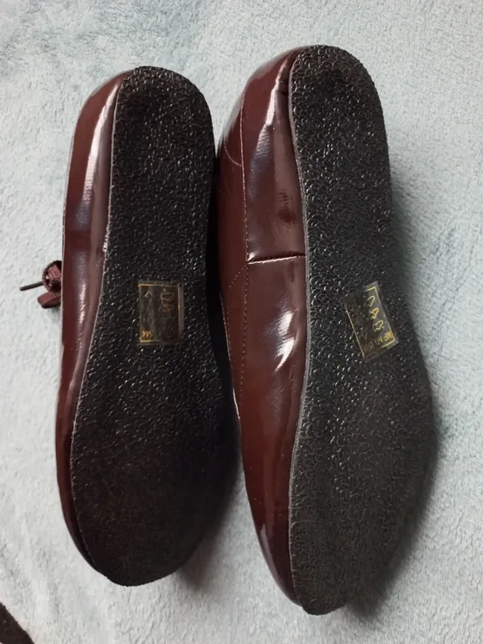 Chaussures 38 neuves - photo numéro 3
