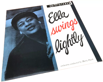 Album Vinyle 33 tours Ella Fitzgerald Swings lightly (1981) Verve records 2304134