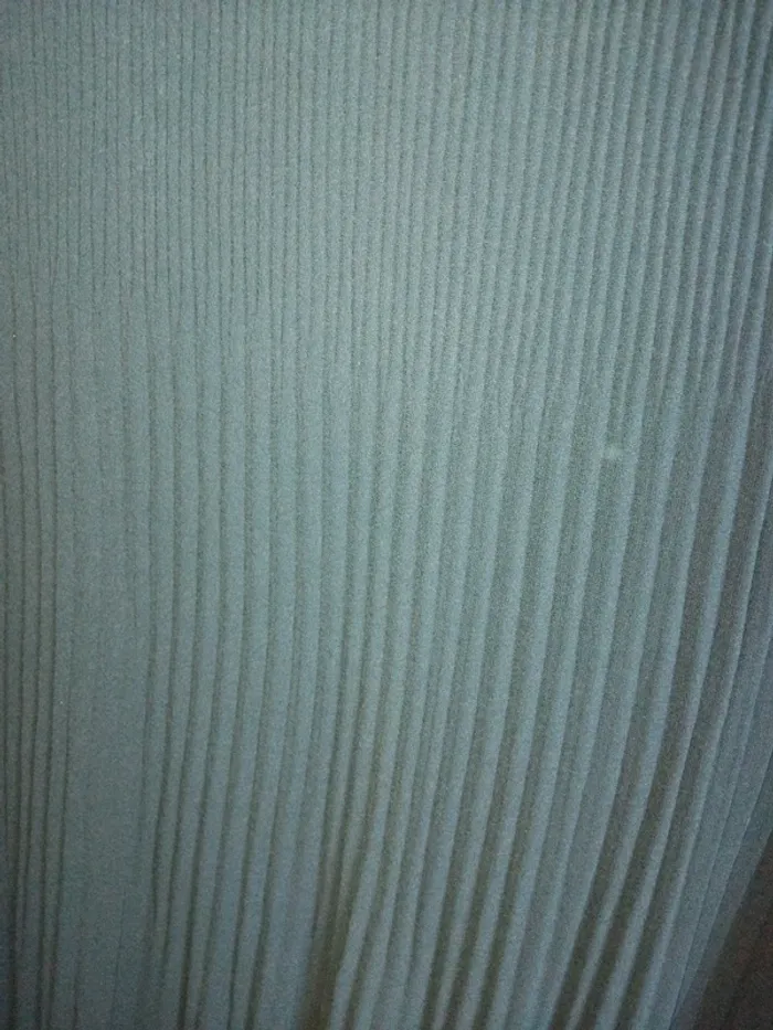 Robe plissée manches en voile - photo numéro 2