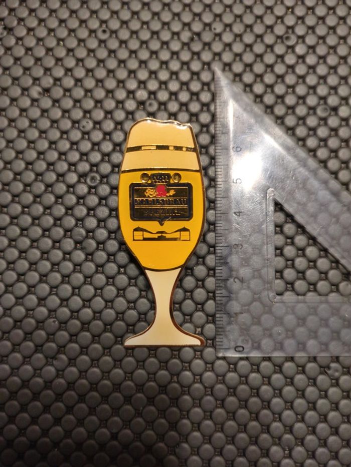 Grand pin's lumineux Karlsbrau Bière 🍺 beer birra - photo numéro 4