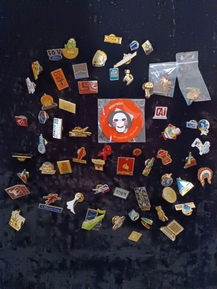 Lot de pin's - photo numéro 2
