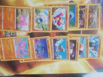 Lot cartes pokemon