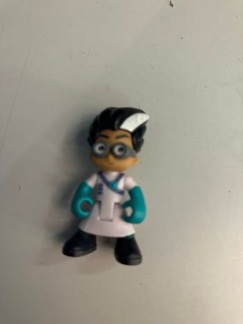 Figurine articuler pyjamasque hasbro