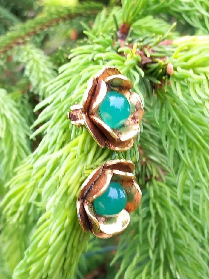 Boucles d'oreilles vintage à clip dorée et verte - photo numéro 4