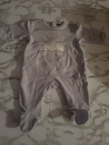 Pyjama 1 mois