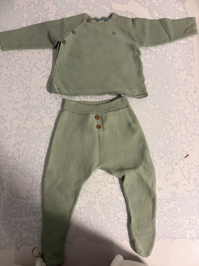 Ensemble Obaïbi taille 9 mois