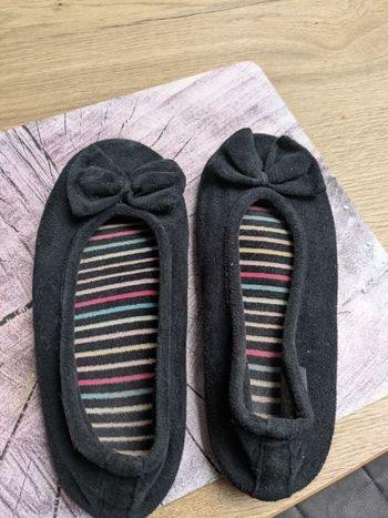 Chausson isotoner taille 35