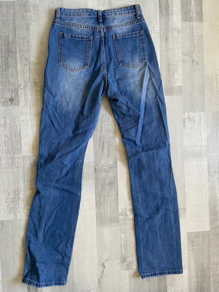 Pantalon troué - photo numéro 3