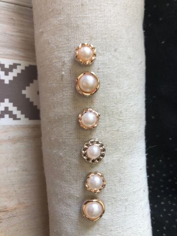 Lot 6 boutons pression perles