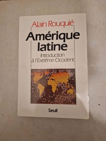 Livre Amérique latine introduction à l'extrême ocident