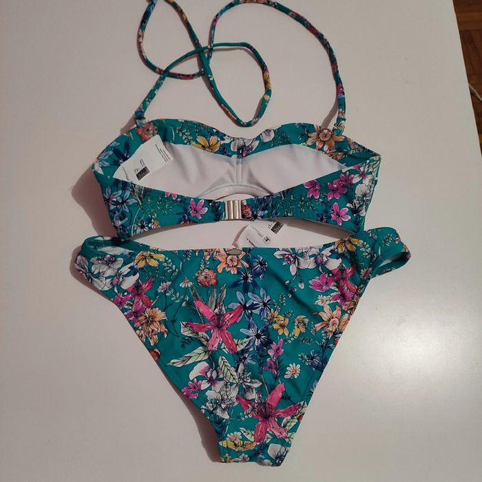 Ensemble de maillot de bain vert fleuri pour femme de taille 34 B, O'Neill - photo numéro 2