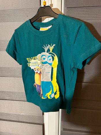 Tee shirt Les Minions Taille 2 ans