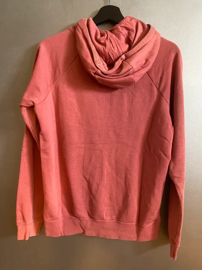 Pull Nike S - photo numéro 2