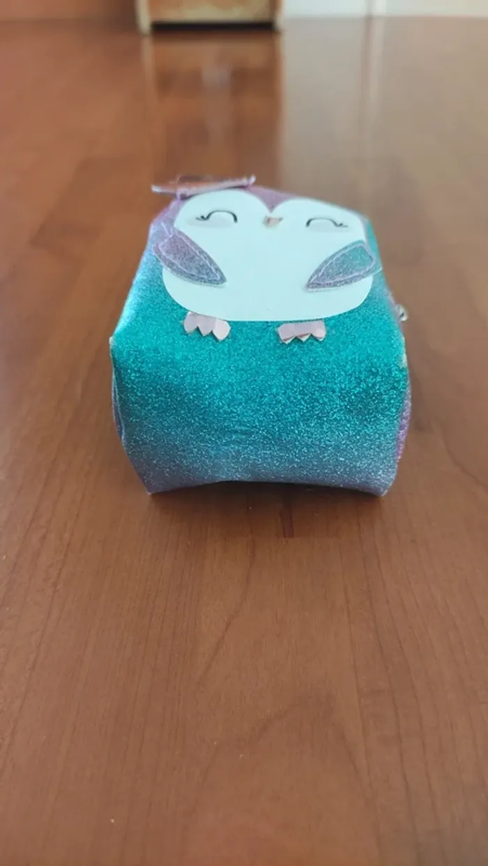 Petit sac porte clé pingouin pailleté - photo numéro 4