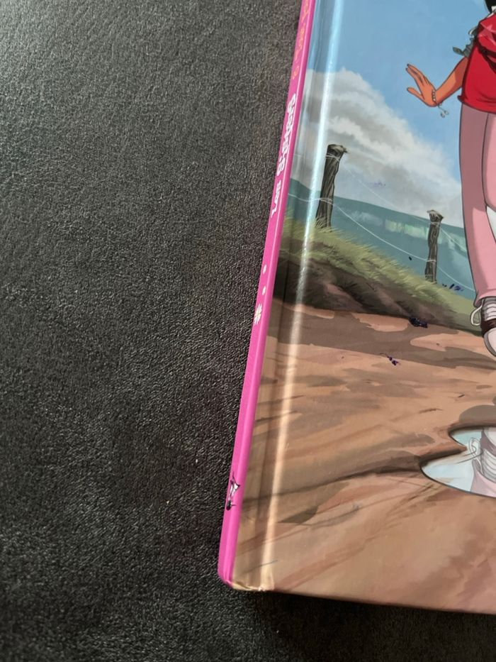 Bd les sisters tome 8 - photo numéro 2