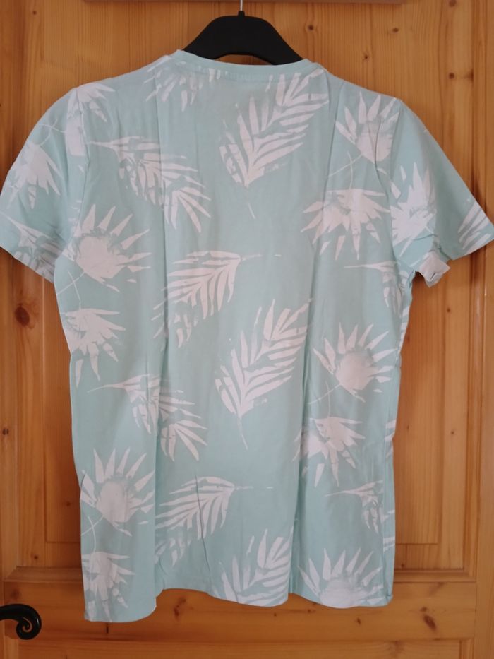 Tee shirt - photo numéro 2