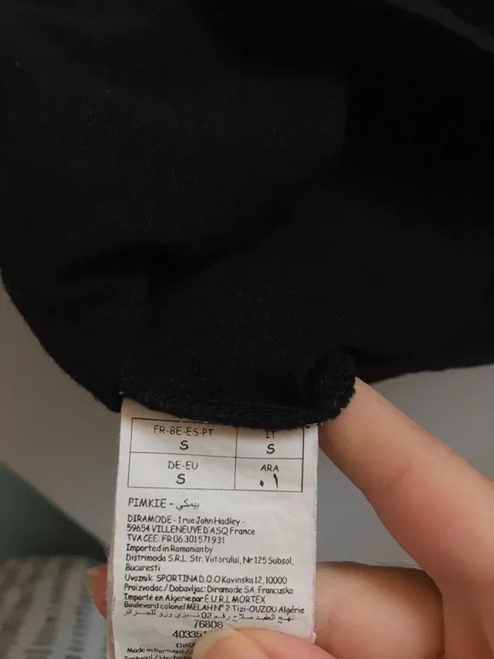 T-shirt noir à manches courtes - photo numéro 6