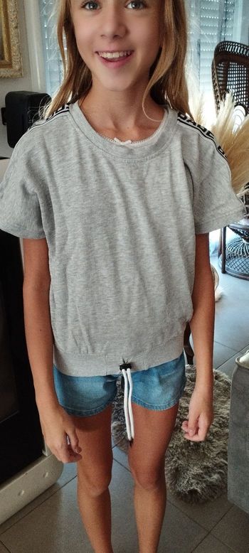 Sweat manches courtes