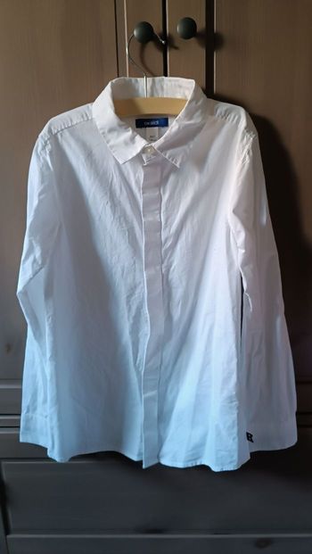 Chemise