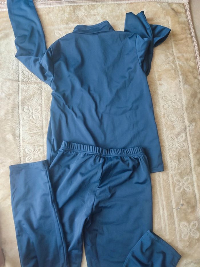 Survêtement enfant de sport taille 10/11 ans - photo numéro 5