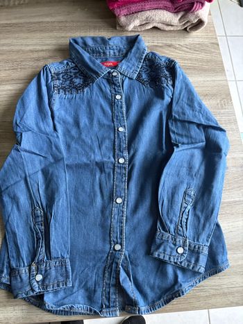 Chemise bleu à motif 