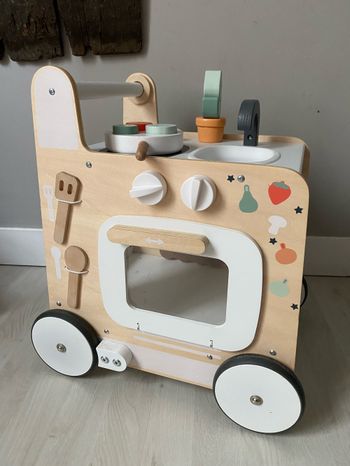Chariot de marche cuisine verbaudet