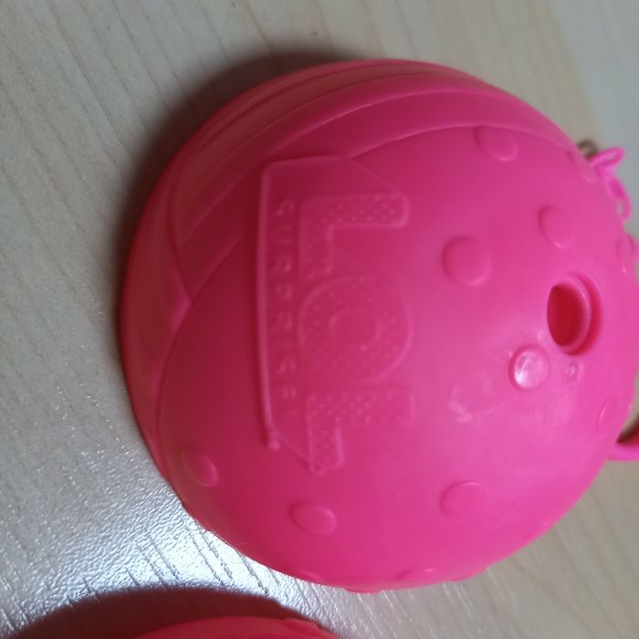 2 poupées lol surprise - photo numéro 2