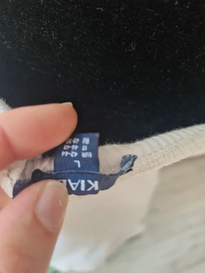 Débardeur avec perle - photo numéro 4