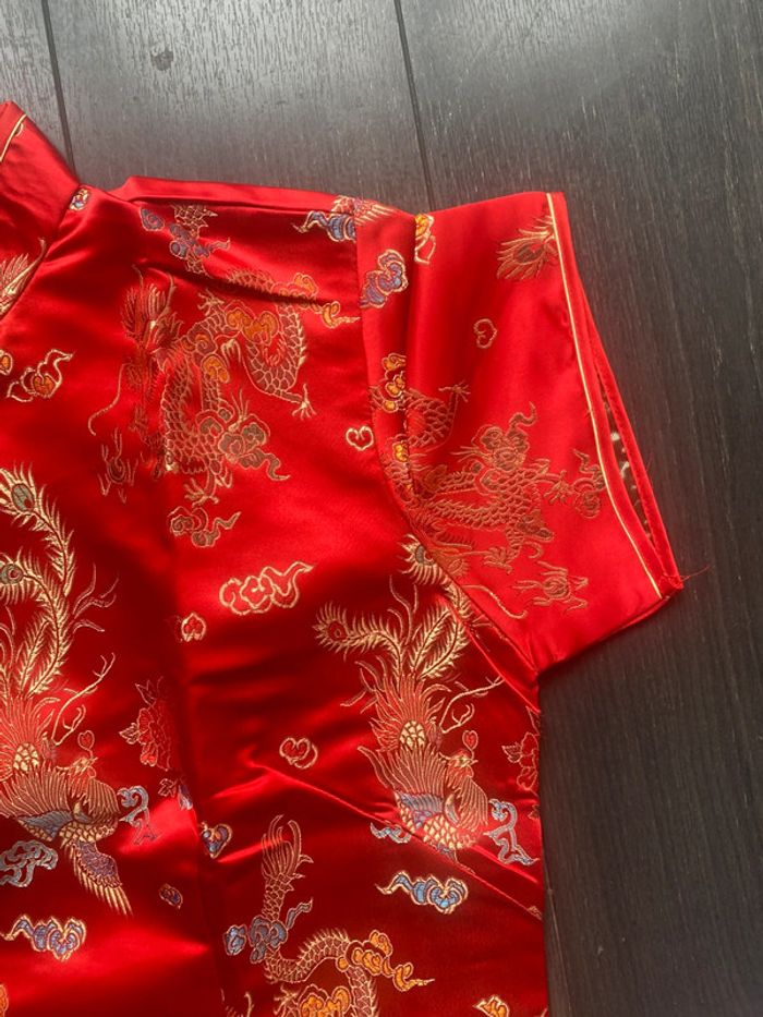 Robe Chinoise rouge motifs dragons taille 46 dimensions en description - photo numéro 3