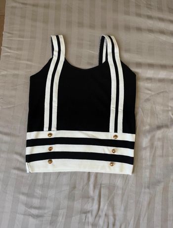 Top noir et blanc Season