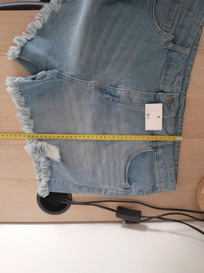 Short jean femme L - photo numéro 5