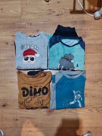 Lot pyjamas 10 , 12 ans