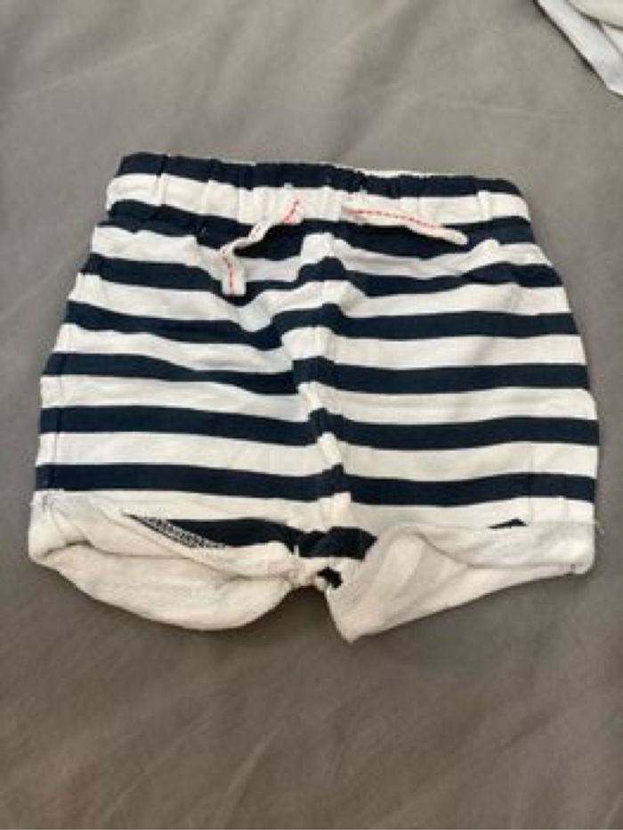 Short kiabi