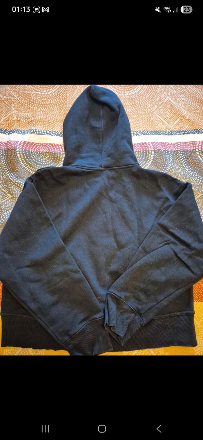 Sweat court - photo numéro 2