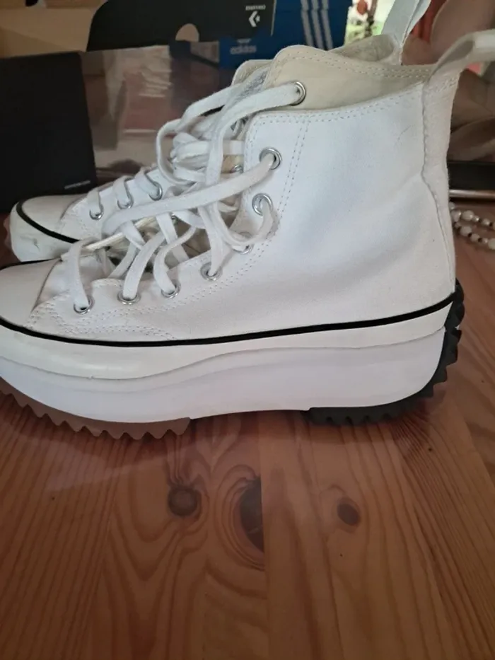 Converses - photo numéro 2