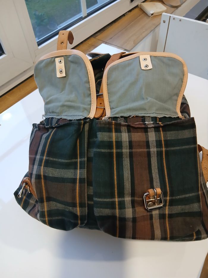 Sac à dos  motif à carreaux Daniel Ray - photo numéro 3