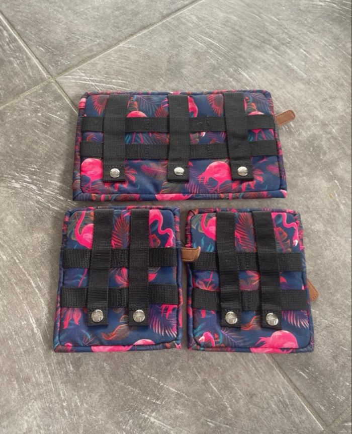 3 pochettes Cabaïa neuves