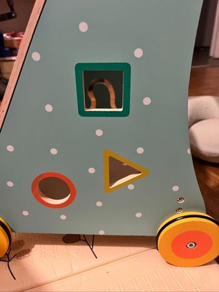 Trotteur en bois de marche bébé - photo numéro 5